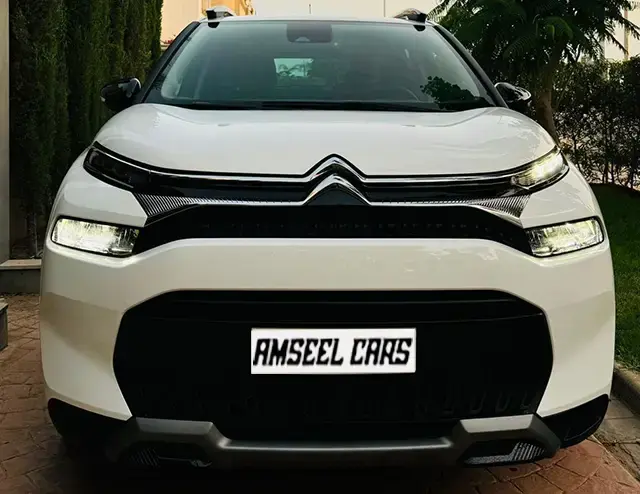 C3 Aircross location voiture Agadir (SUV) | SUV compact confortable et polyvalent, la nouvelle Citroën C3 Aircross offre une … Citroën C3 Aircross 2024 (SUV), vue avant · Agadir, Maroc · AmseelCars